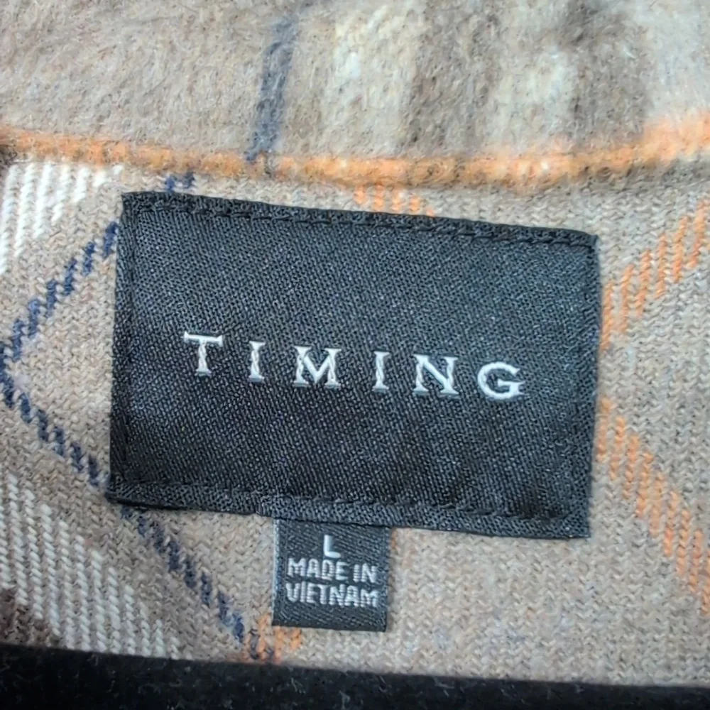 Tan and Gray Plaid Utility Jacket - Picture 2 of 3